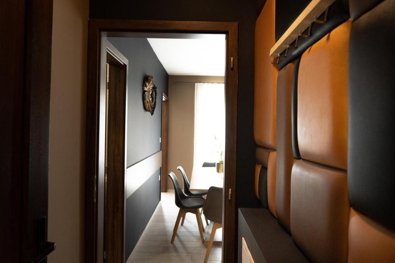 Atana Luxury